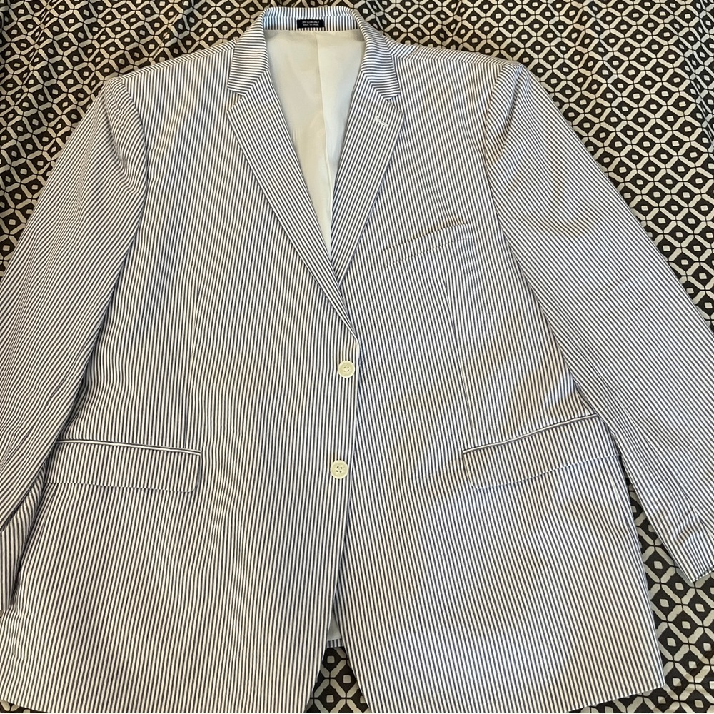 Saddlebred Seersucker Suit Jacket in size 52R
